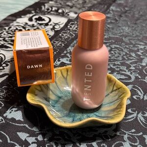 Live Tinted: Hueglow Jumbo Liquid Highlighter Drops